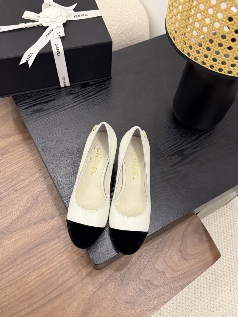 Ch**el heeled shoes